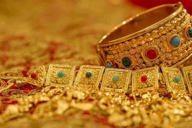 Gold-Jewelery