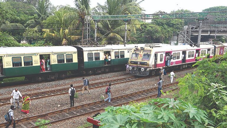 செங்கல்பட்டில் ரயில்கள் ஒரு மணி நேரத்திற்கு மேலாக காலதாமதம்..