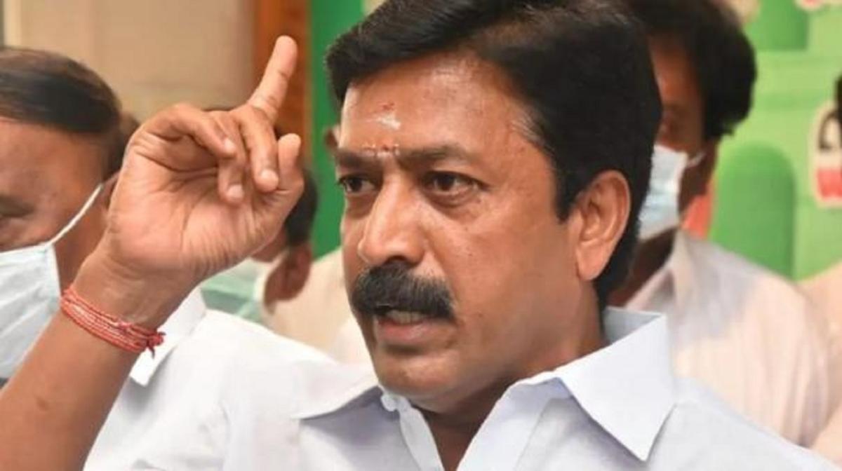 ஆளுக்கொரு பொண்டாட்டி இலவசம் – அதிமுக எம்பி சி.வி.சண்முகம் சர்ச்சை பேச்சு..