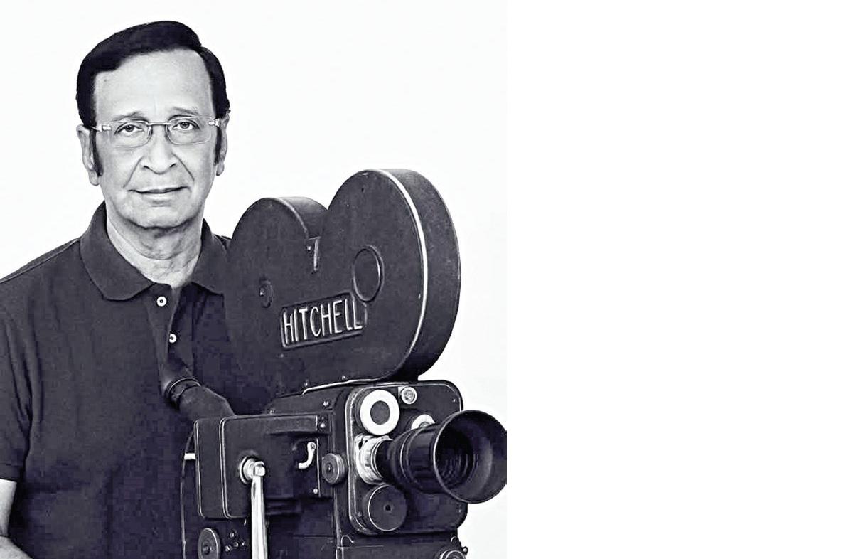 காலமானார்!