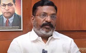 ராமதாஸிடம், தொல். திருமாவளவன் எம்.பி. நலம் விசாரிப்பு!